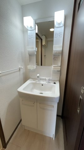 アルページュの洗面所|参考写真です。現況優先。