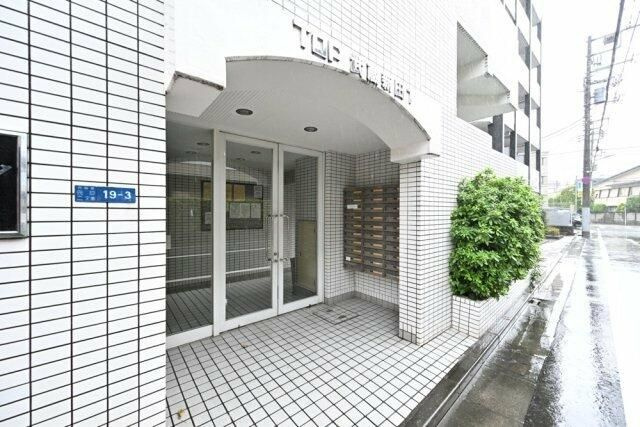 トップ武蔵新田第１のエントランス