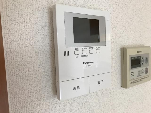 太宰府市御笠１丁目のアパートのセキュリティ|カメラ付インターホン