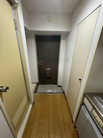 ジョイフル相模原第2の玄関|別部屋写真参考