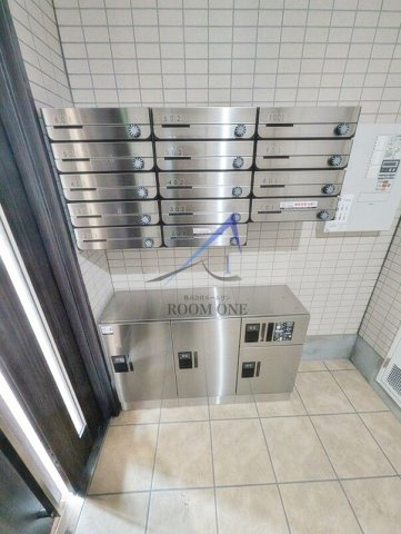 ルル浅草千束のその他共用部分|宅配ボックスです。
