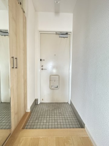 第3コーポ松橋の玄関