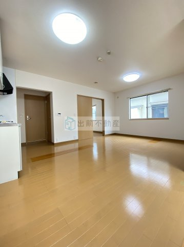 クレストコートの居間・リビング