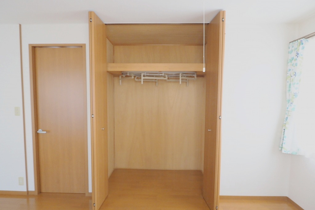 八木九丁目戸建（S邸）の収納