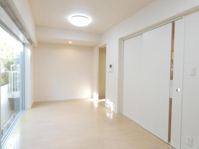 アーバンフラッツ目黒本町の内装|※別部屋参考写真