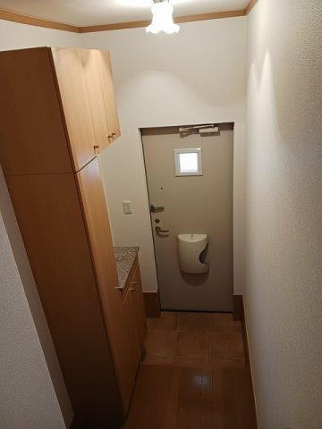 シンプルで使いやすい玄関です
