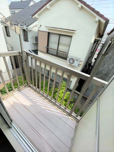 お洗濯にも便利なバルコニー付き