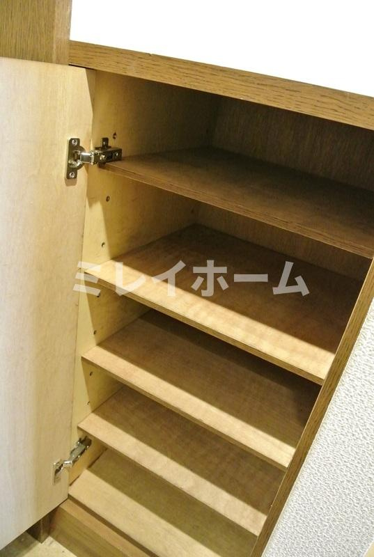 グランヴァン西馬込の玄関