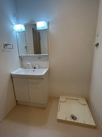 忙しい朝には欠かせない洗面所です