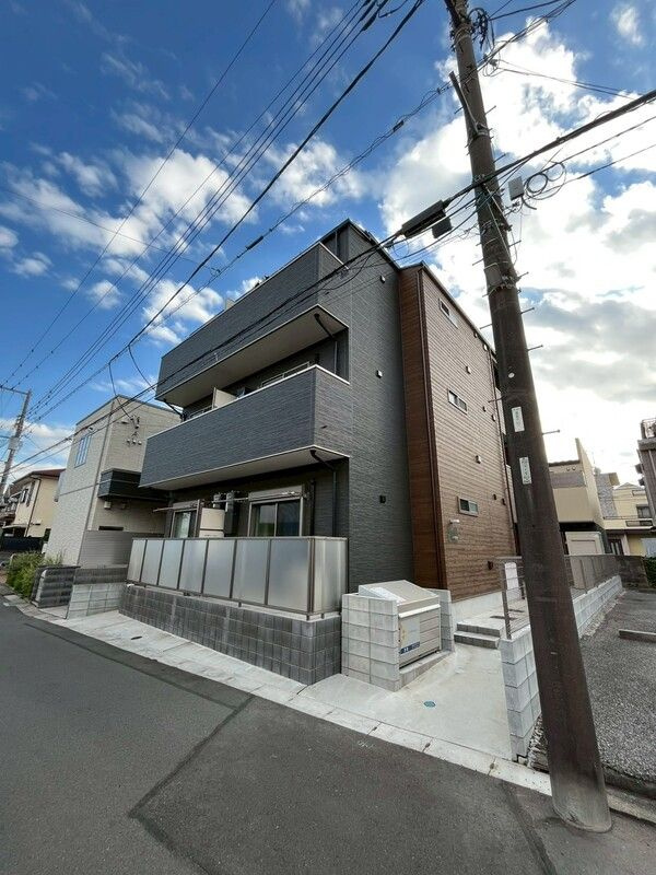 S.T.GRACEの外観