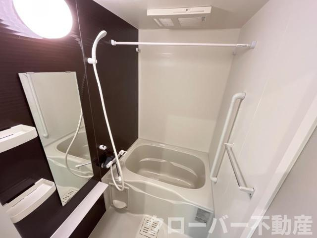 アルバＭの浴室|バス