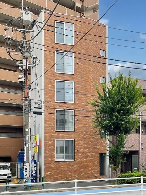 ＳＨ１２２の外観