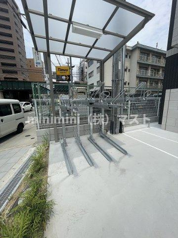 ART Tennoujiの駐車場