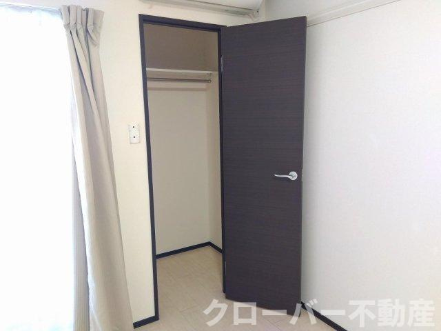 クレイノメイプルハイムの収納
