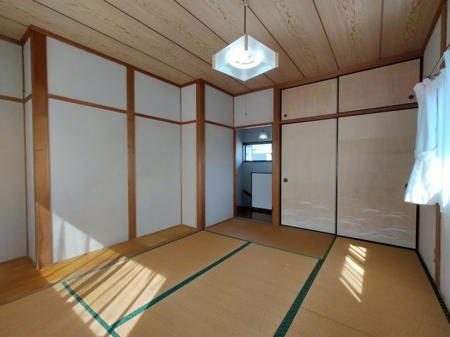 若竹台４LDK戸建の和室
