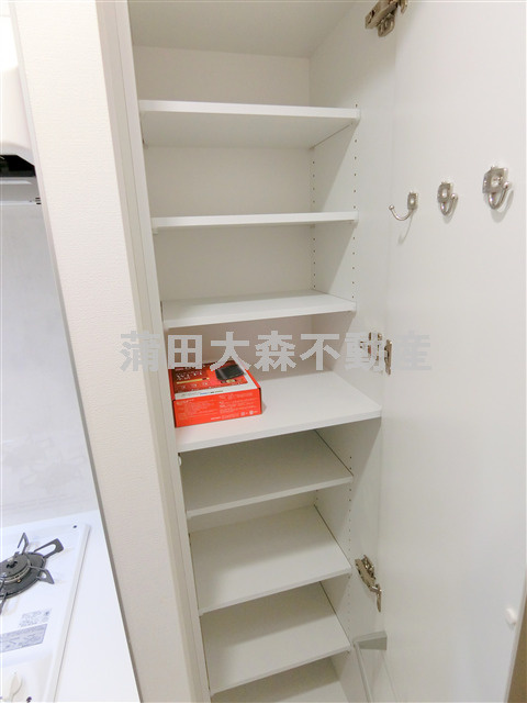 AZESTアゼスト矢口渡の収納|玄関収納