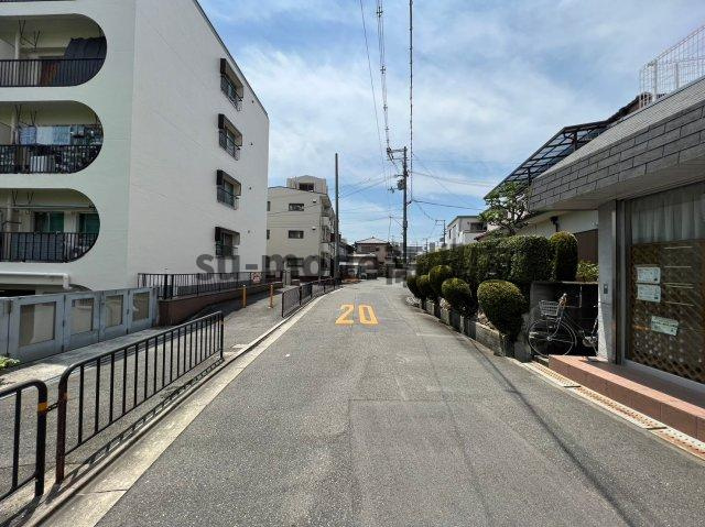 大栄ビルの周辺
