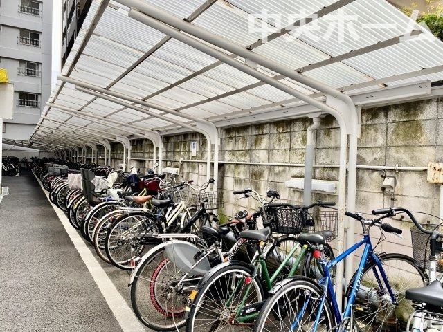 小名木川ハウスの駐輪場|【自転車置き場】最新の空き状況や費用などの詳細は担当スタッフまでお問い合わせください。