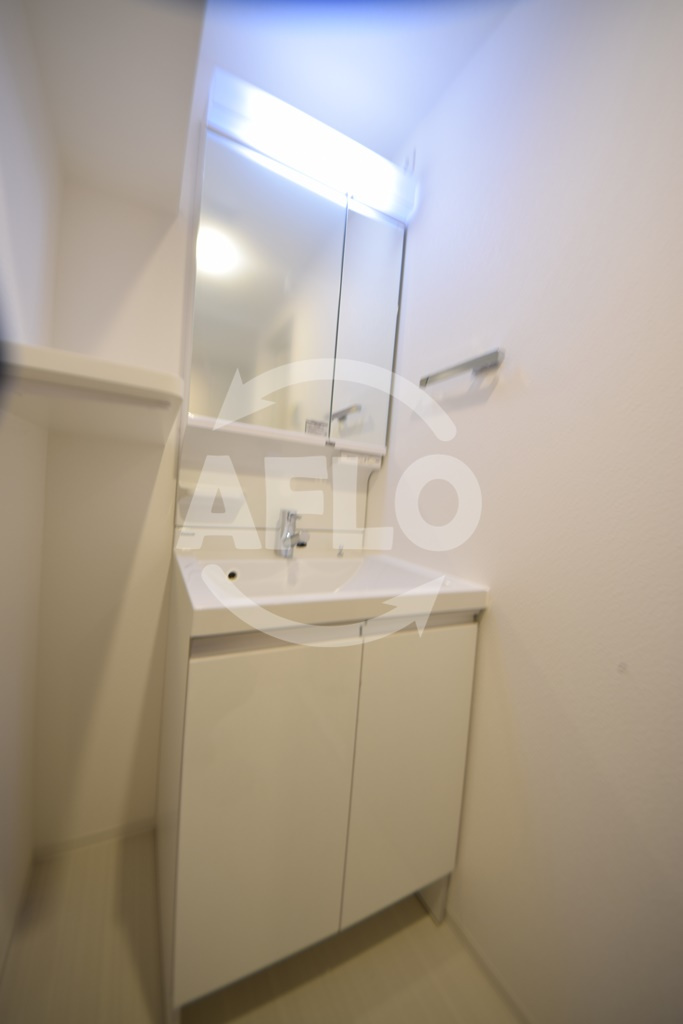 レオンコンフォート難波南Ⅱの独立洗面台|レオンコンフォート難波南Ⅱ　独立洗面台