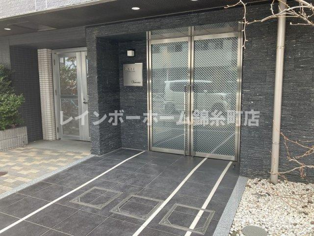 エグザ東京イーストヴェローナのエントランス
