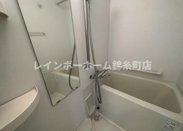 エグザ東京イーストヴェローナの浴室