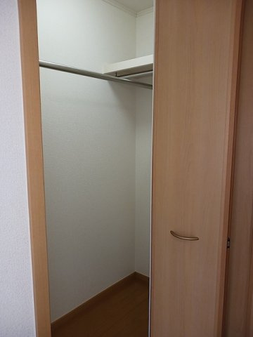 プラムの収納|たっぷりとした収納スペースです