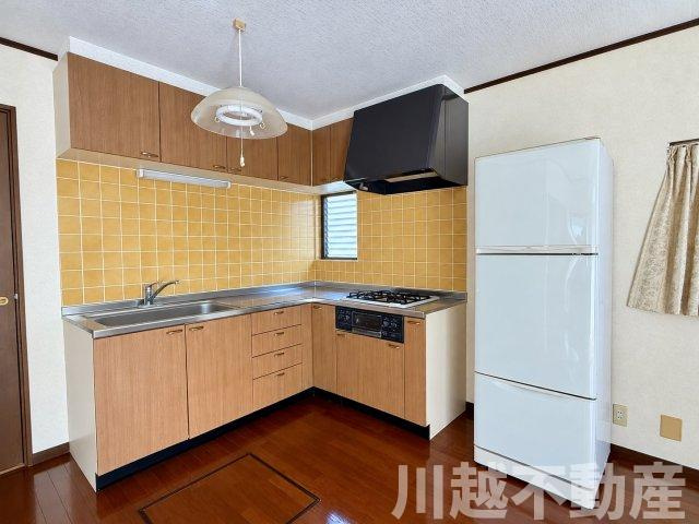 閑静な住宅地　4LDK全居室6帖以上のキッチン