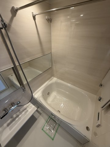 杉並区成田東５丁目の中古マンションの浴室