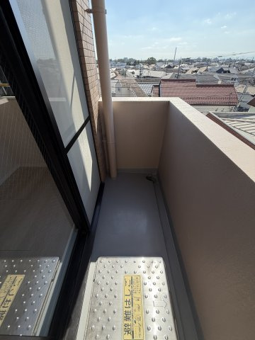 杉並区成田東５丁目の中古マンションのバルコニー