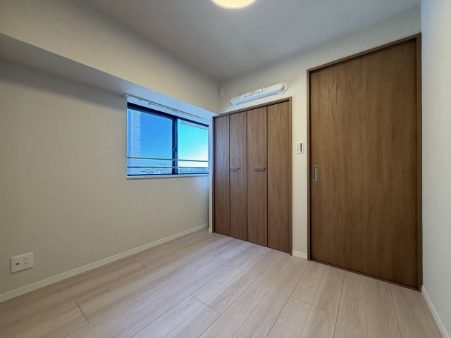 杉並区成田東５丁目の中古マンションの洋室|（約4.4帖）