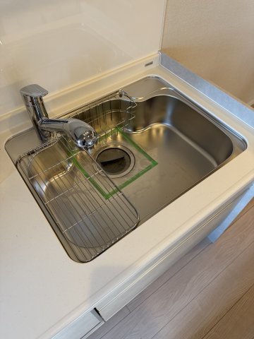 杉並区成田東５丁目の中古マンションのキッチン|シンク