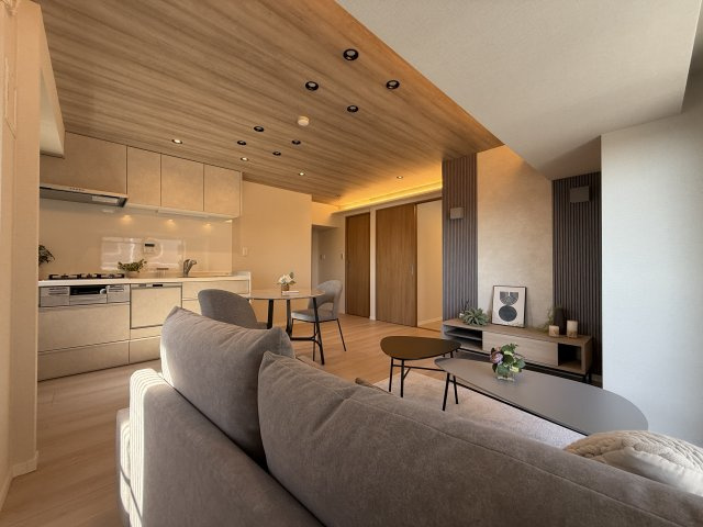 杉並区成田東５丁目の中古マンションの居間・リビング