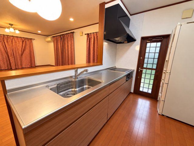 山武郡芝山町新井田　中古戸建