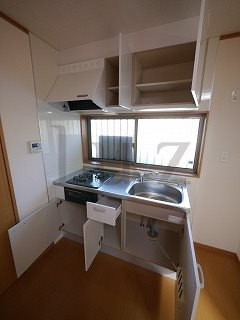 ルーチェヨコハマのキッチン