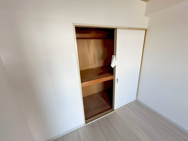 KSレジデンス上新庄の収納