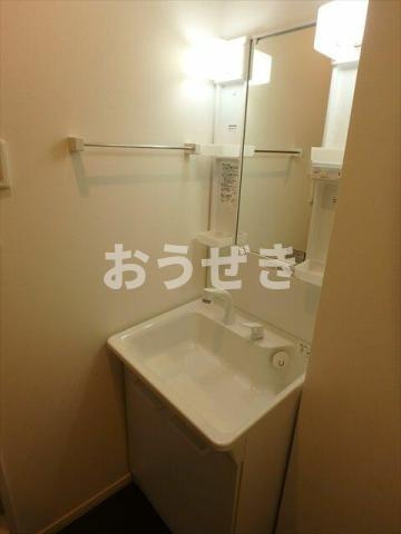 ヒルズ大塚の独立洗面台