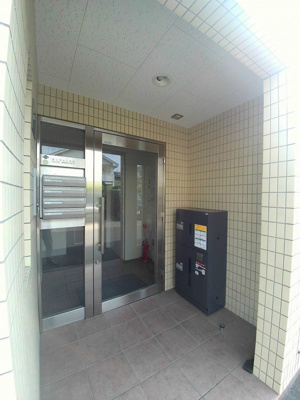 【設備】 | サンキャッスル | オートロック付きエントランス