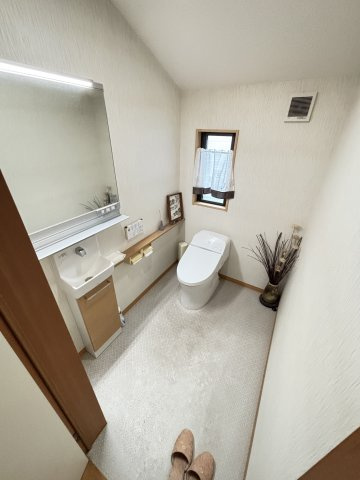米子市大篠津町　中古戸建のトイレ