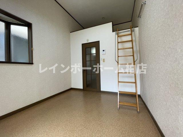 パルーム鎌ヶ谷第Ⅲ【仲介手数料：50％OFF】対象物件！の寝室|落ち着いた色調の寝室です