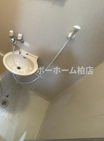 パルーム鎌ヶ谷第Ⅲ【仲介手数料：50％OFF】対象物件！の洗面所|脱衣スペースもあります