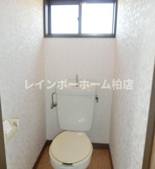 パルーム鎌ヶ谷第Ⅲ【仲介手数料：50％OFF】対象物件！のトイレ|ゆったりとした空間のトイレです