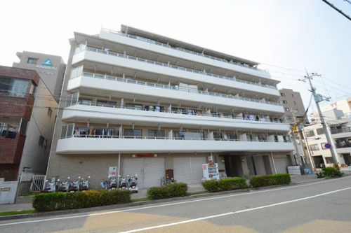 防犯カメラ付きで安心！エレベーター付きで便利！