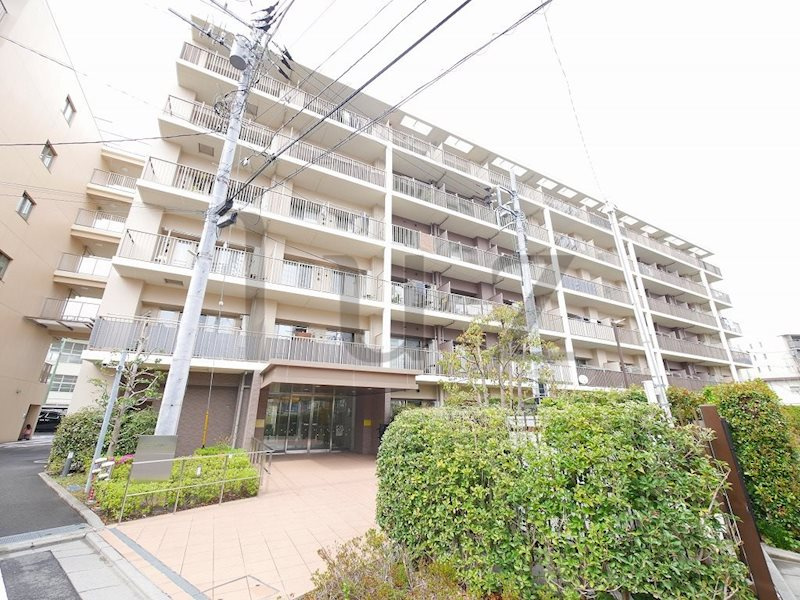 フロール川崎戸手2番館の外観|2016年竣工のRCマンションです！