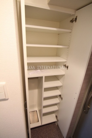 レジディア浦安の収納|他部屋参考写真