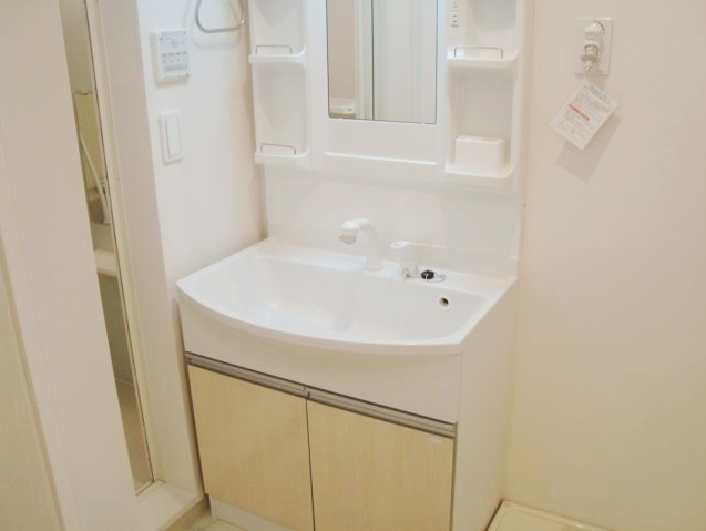 Charme maison上池台の独立洗面台
