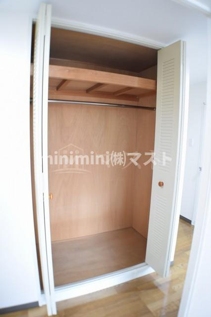 アルボール西道頓堀の収納|同マンションの違うタイプのお部屋の写真です。
