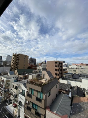 アランシア両国の展望|※階数は異なります