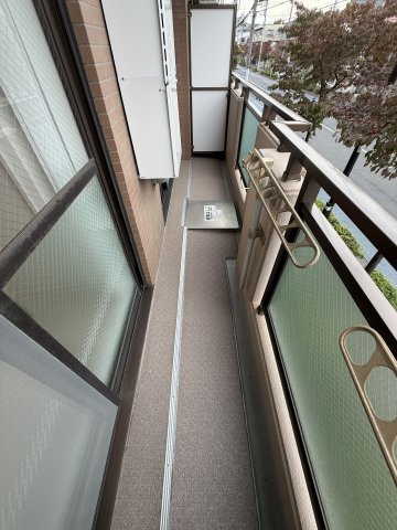 小金井市梶野町４丁目の中古マンションのバルコニー