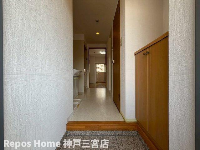 エスポワール三宮パートⅡの玄関