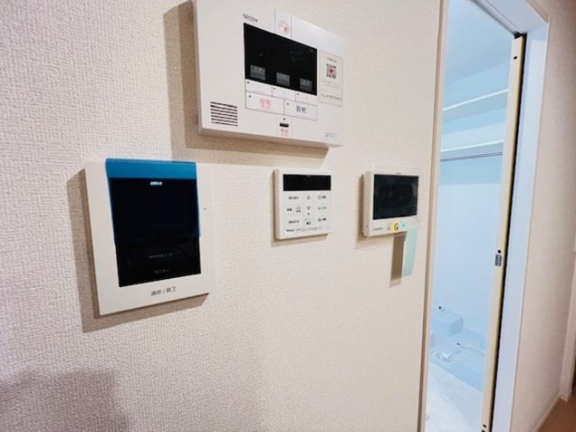エクラン ウルー湘南Sのセキュリティ|セコムのセキュリティシステム／モニタ付インターホン／高効率給湯器／再生可能エネルギー設備